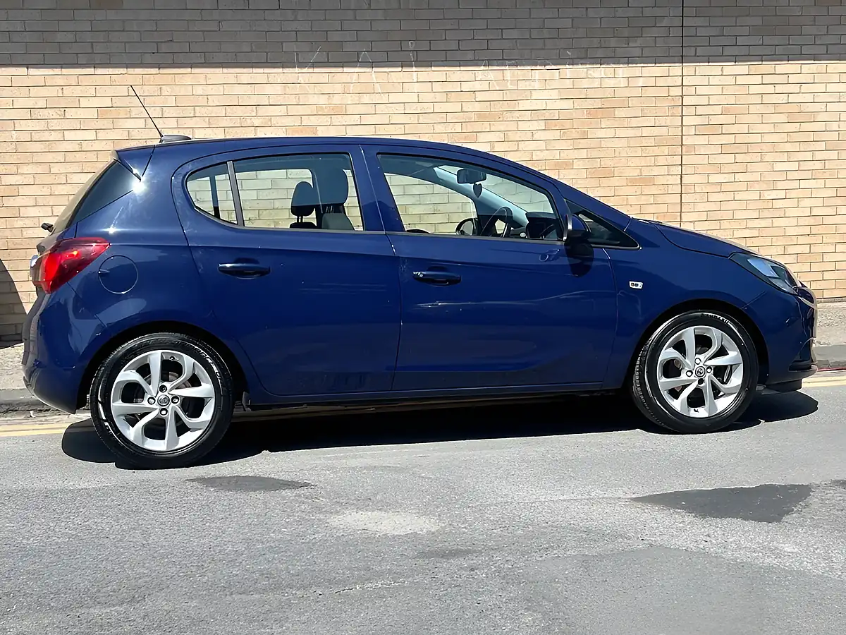 Used 2017 Vauxhall Corsa Energy Blue - Interior and Exterior details 5