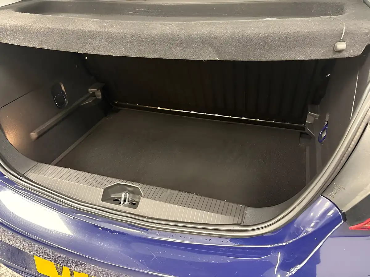Used 2017 Vauxhall Corsa Energy Blue - Interior and Exterior details 12