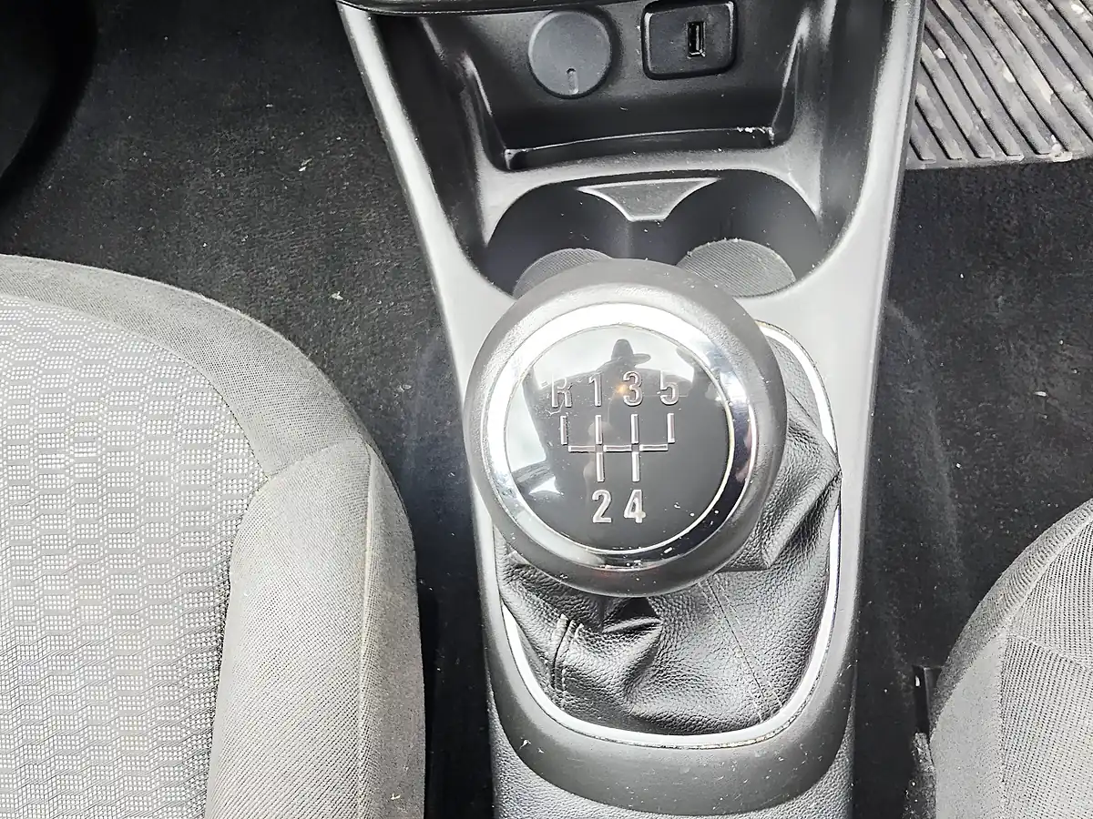 Used 2017 Vauxhall Corsa Energy Blue - Interior and Exterior details 10