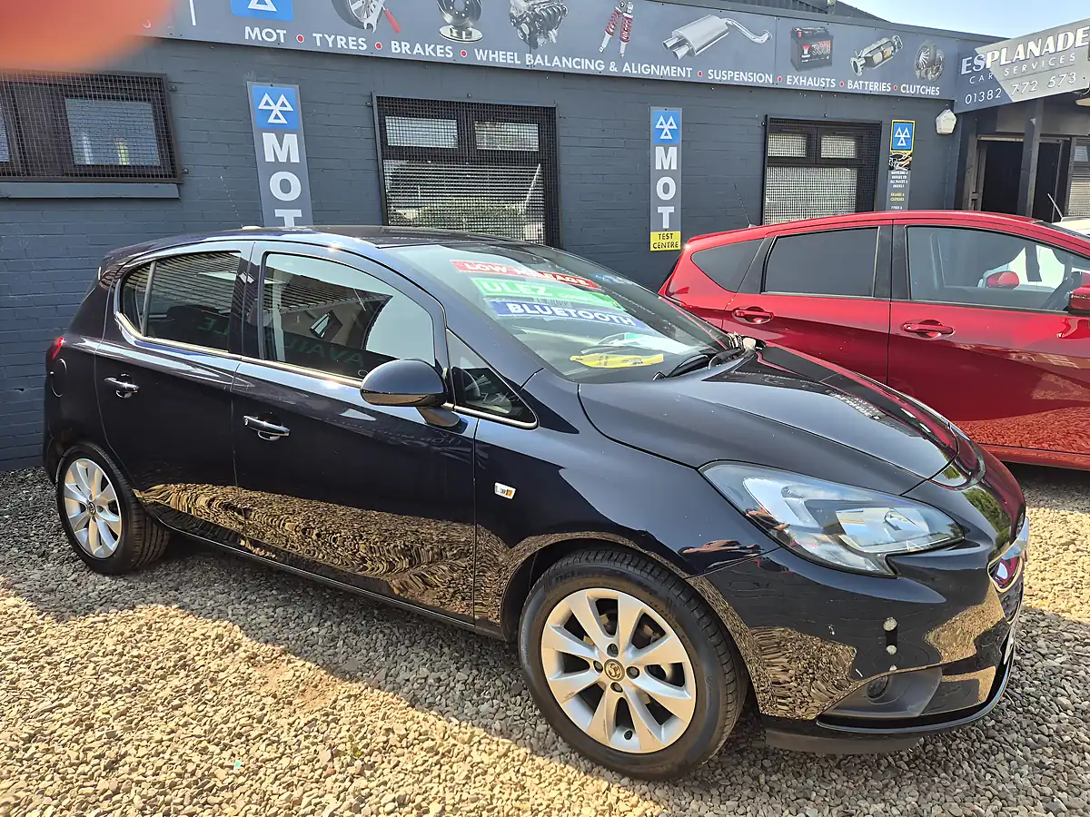 Used 2017 Vauxhall Corsa Energy Blue - Interior and Exterior details 5