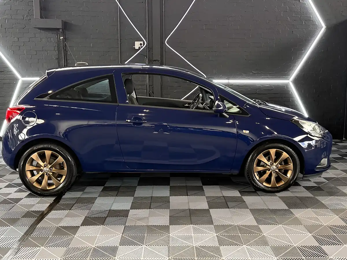 Used 2017 Vauxhall Corsa Energy Blue - Interior and Exterior details 17
