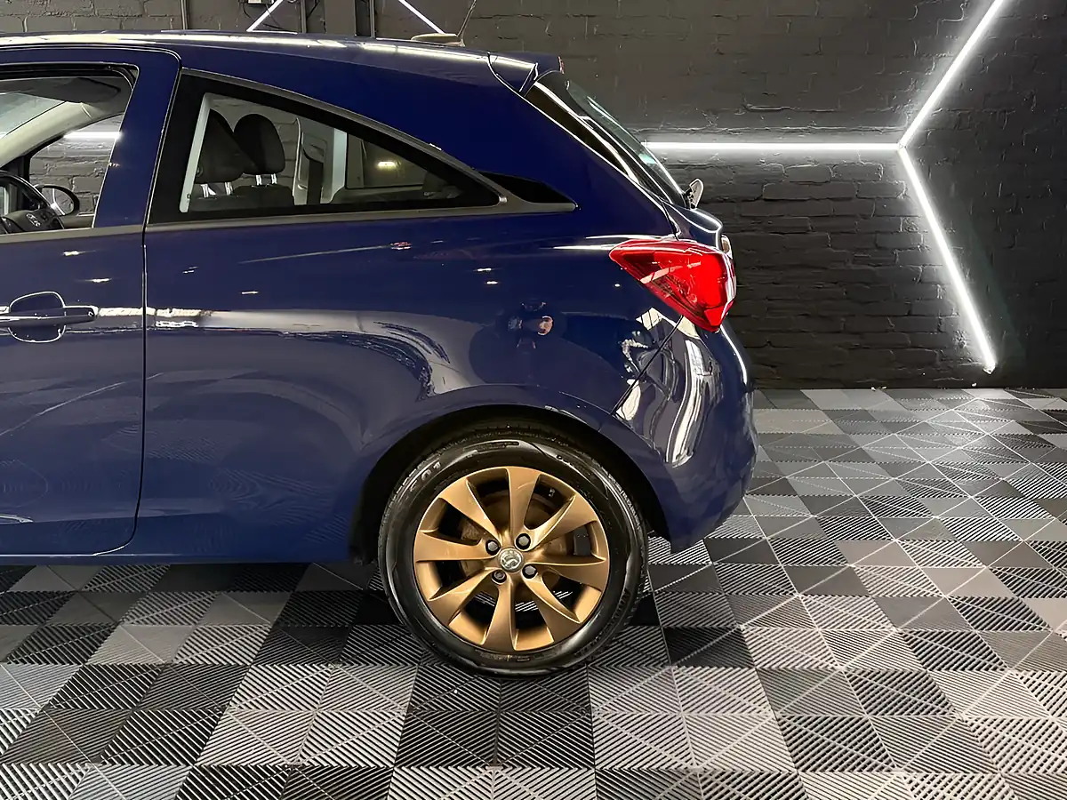 Used 2017 Vauxhall Corsa Energy Blue - Interior and Exterior details 7