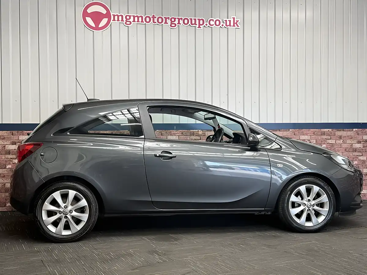 Used 2017 Vauxhall Corsa Energy Quantum Grey - Interior and Exterior details 9