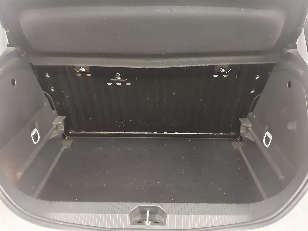 Used 2017 Vauxhall Corsa Energy White - Interior and Exterior details 8