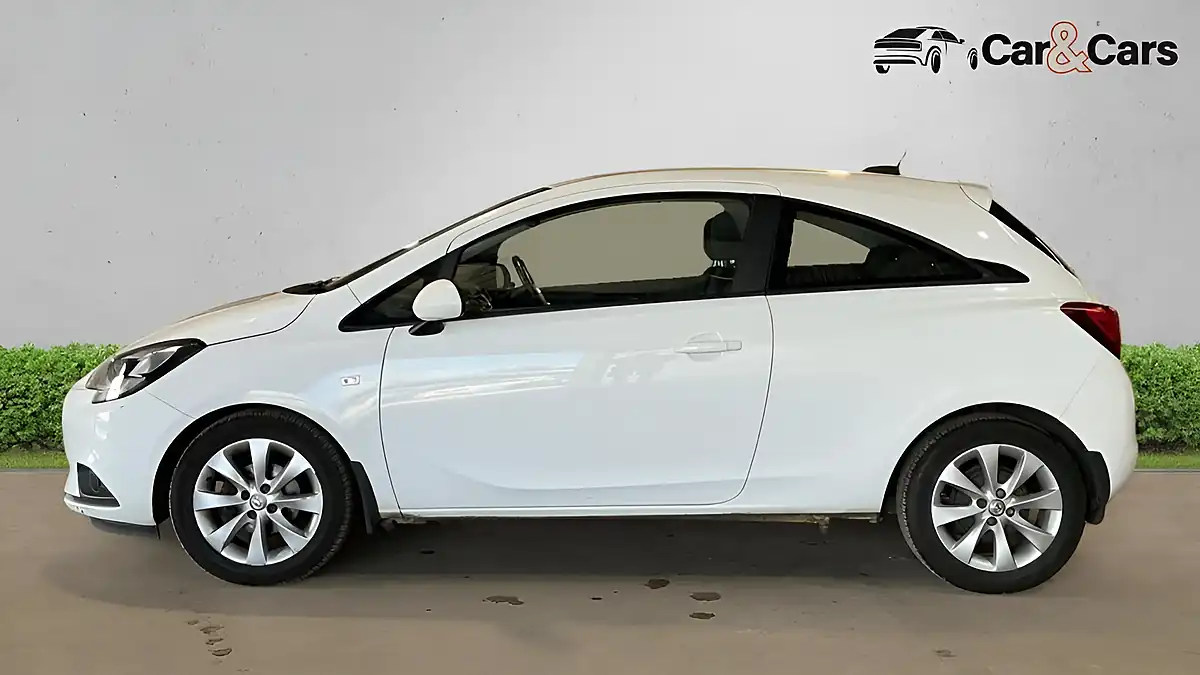 Used 2017 Vauxhall Corsa Energy White - Interior and Exterior details 6
