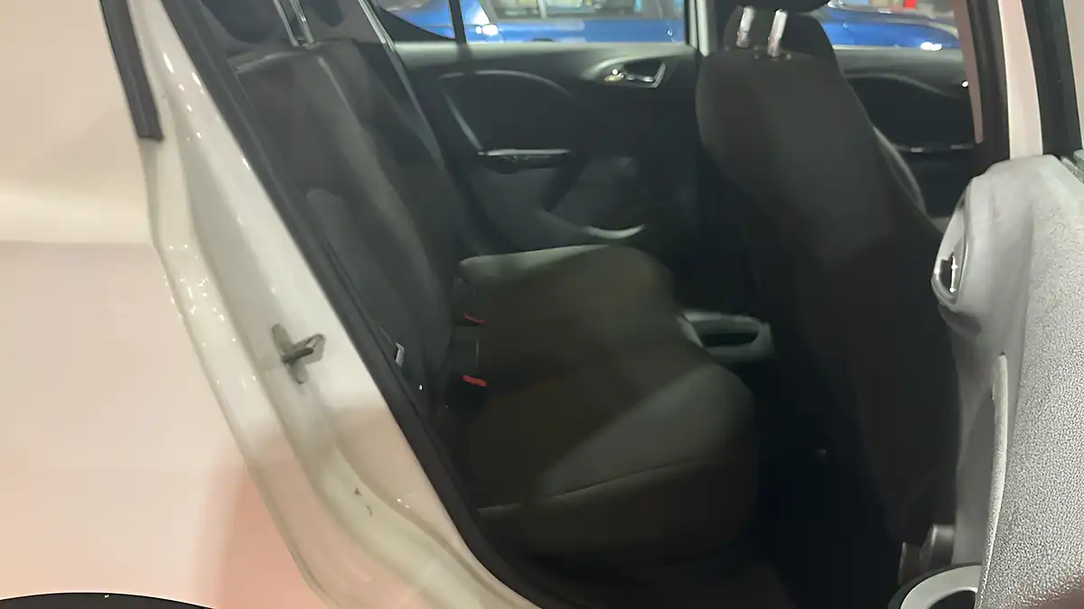 Used 2017 Vauxhall Corsa Energy White - Interior and Exterior details 8