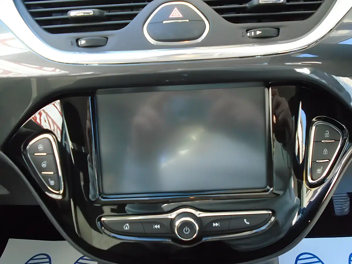 Used 2017 Vauxhall Corsa Energy White - Interior and Exterior details 14