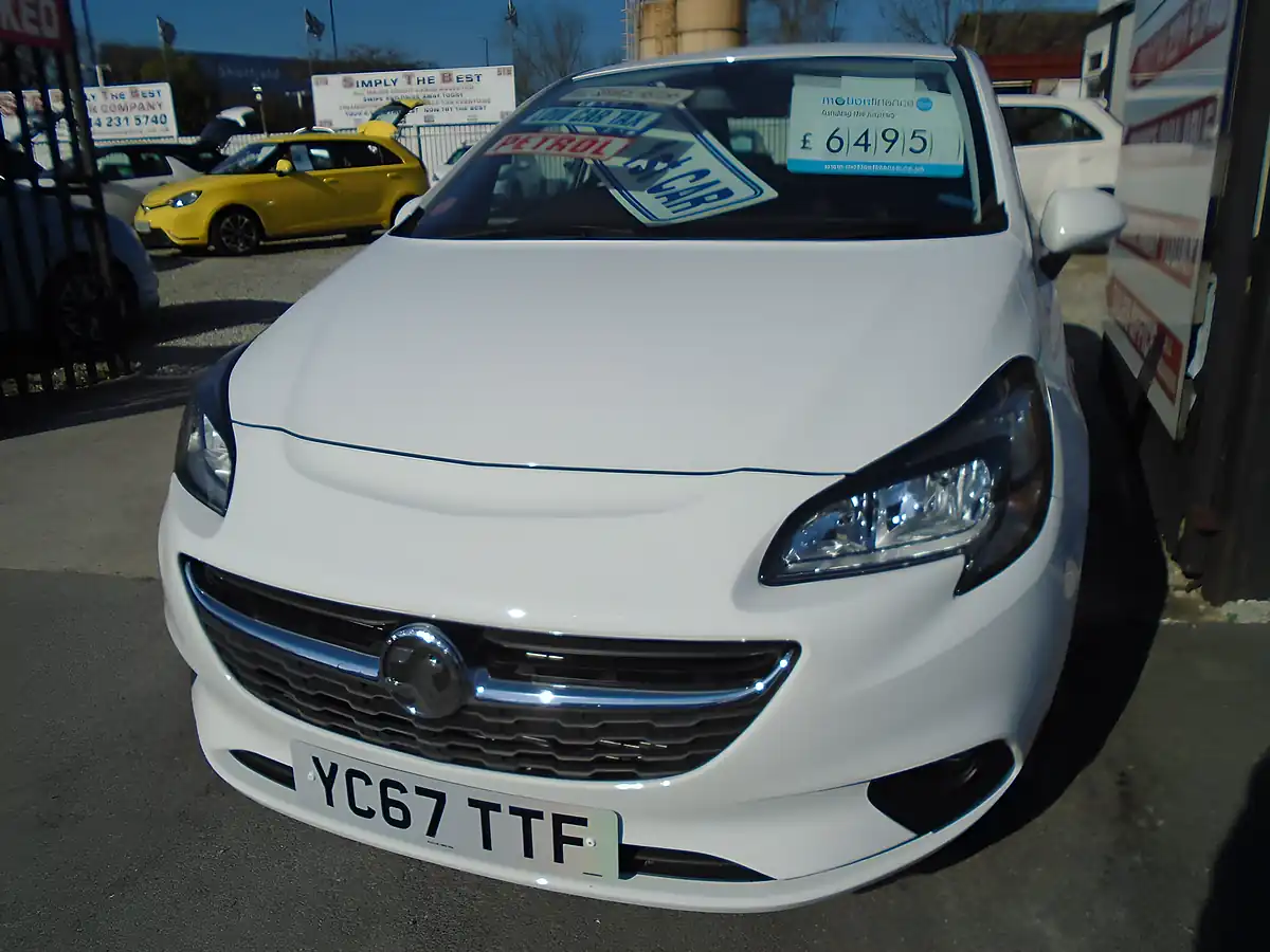 Used 2017 Vauxhall Corsa Energy White - Interior and Exterior details 3