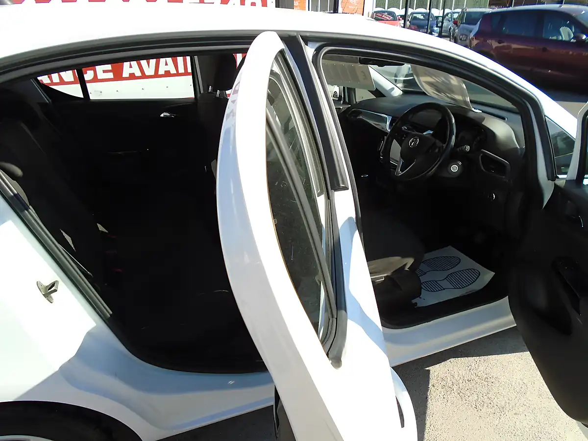 Used 2017 Vauxhall Corsa Energy White - Interior and Exterior details 8