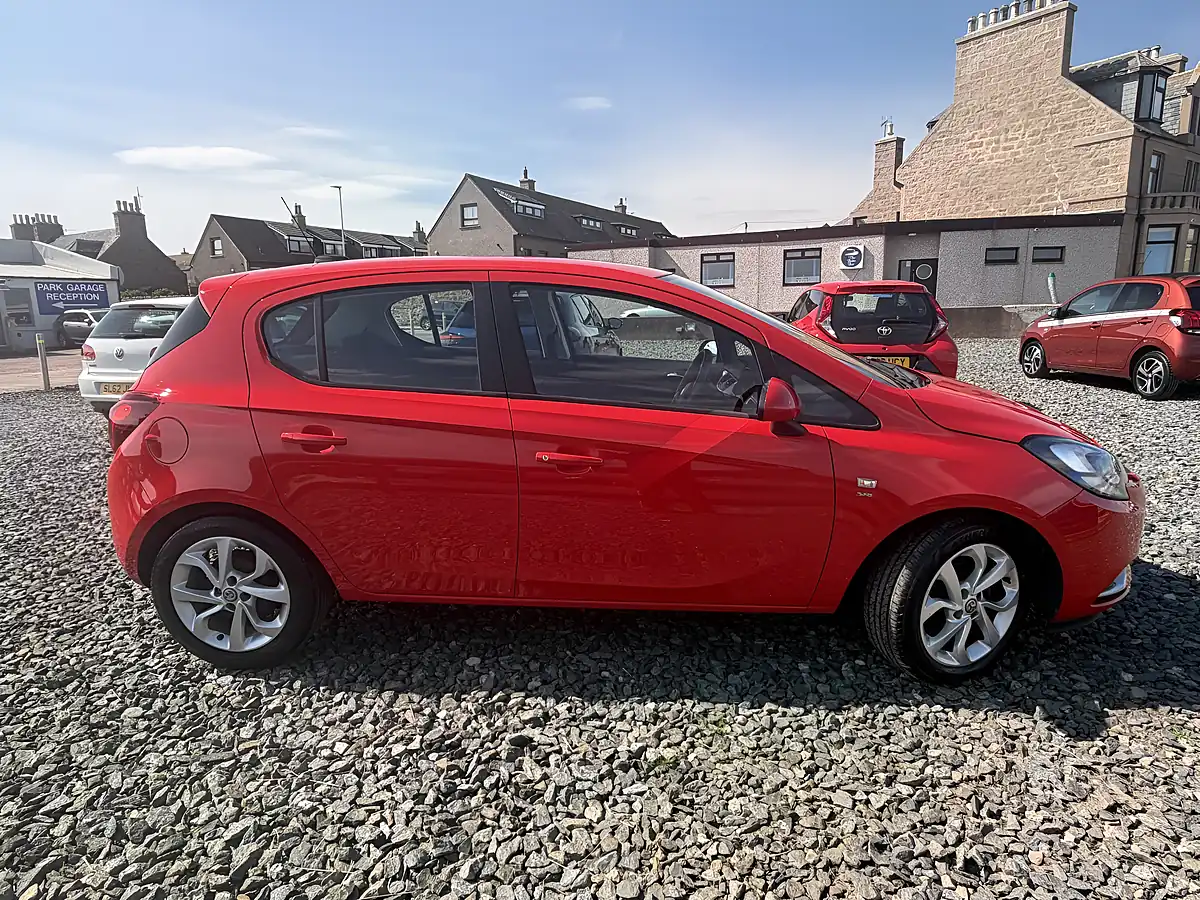 Used 2017 Vauxhall Corsa Hatchback Red - Interior and Exterior details 5