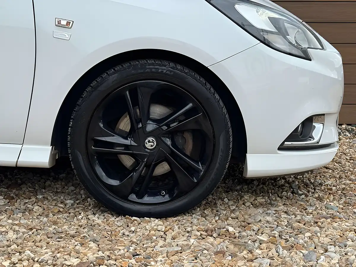 Used 2017 Vauxhall Corsa Limited Edition White - Interior and Exterior details 10