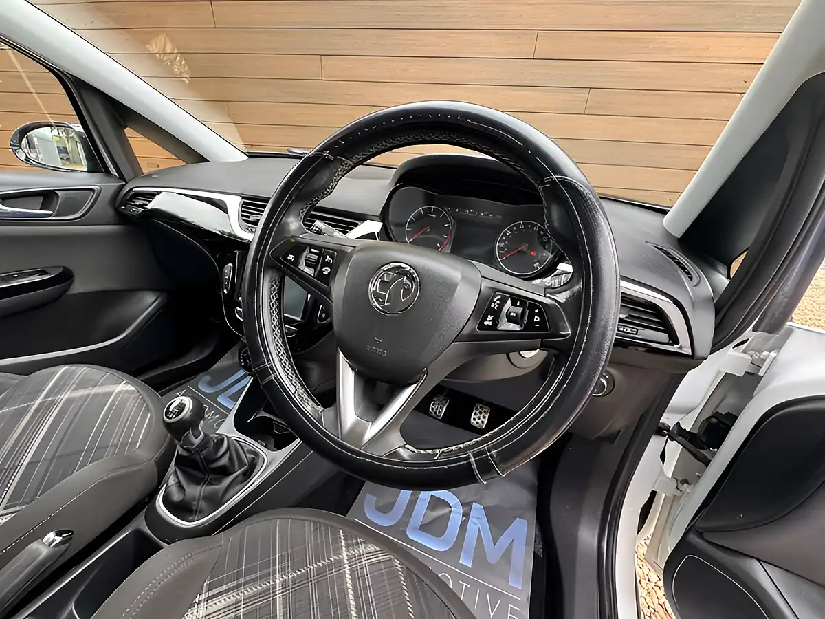 Used 2017 Vauxhall Corsa Limited Edition White - Interior and Exterior details 16