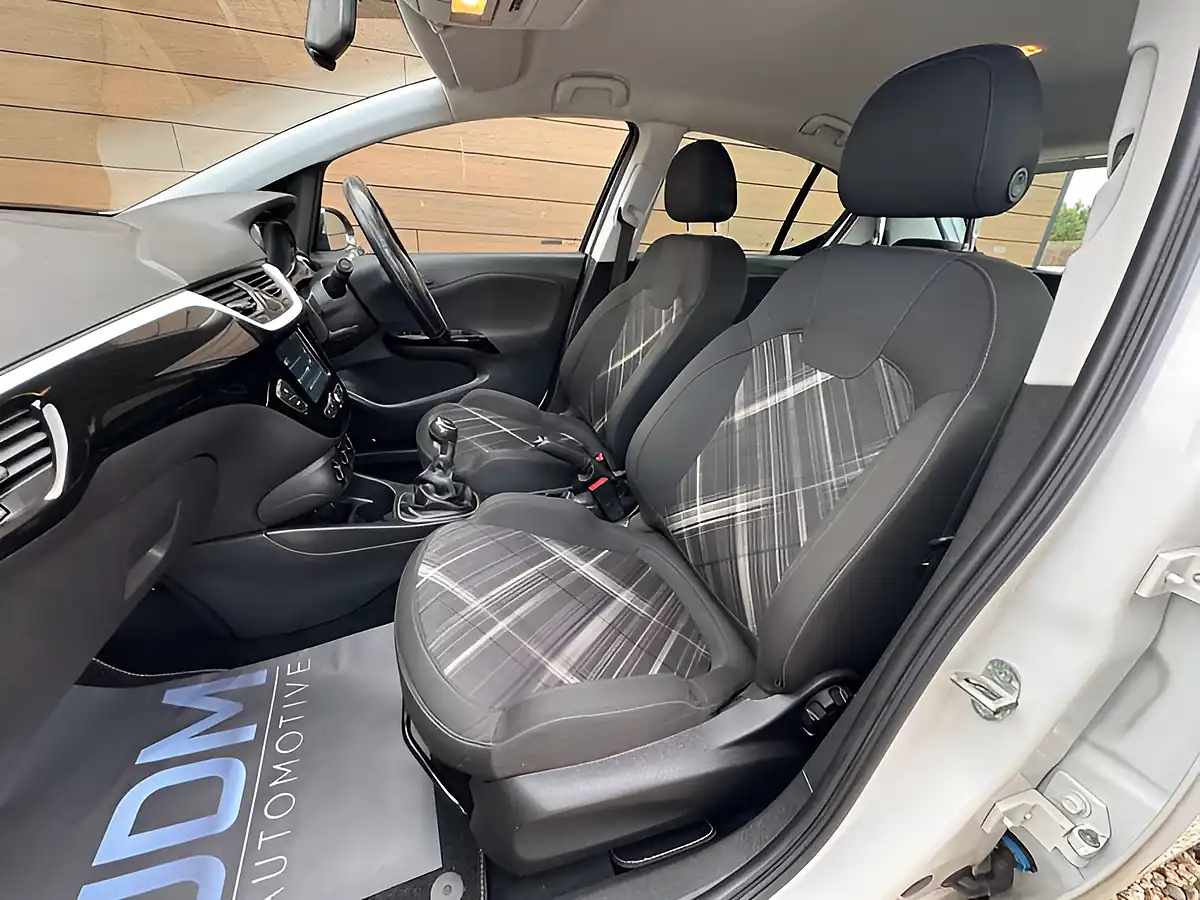 Used 2017 Vauxhall Corsa Limited Edition White - Interior and Exterior details 18