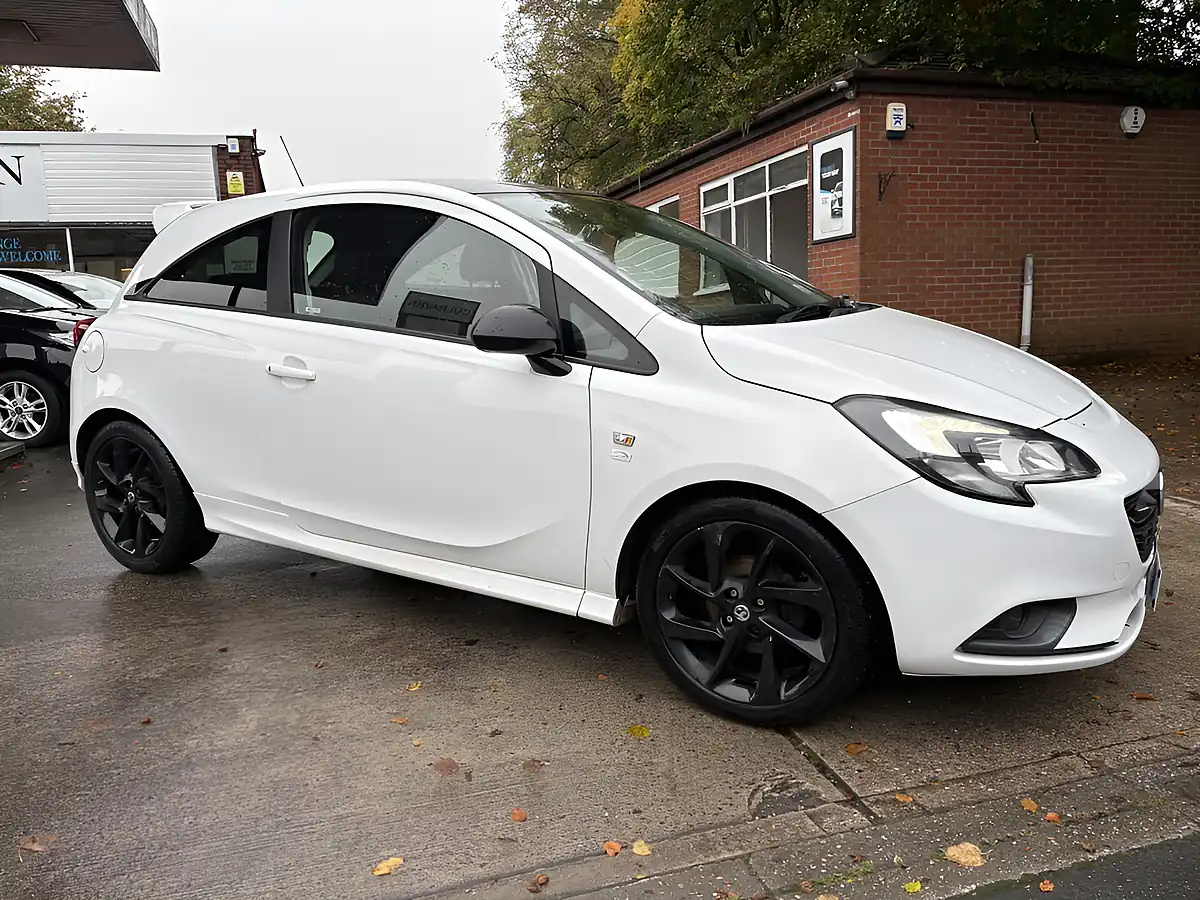 Used 2017 Vauxhall Corsa Limited Edition White - Interior and Exterior details 2