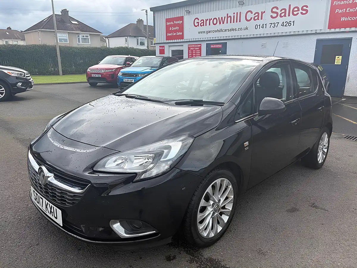 Used 2017 Vauxhall Corsa Se Black - Front View