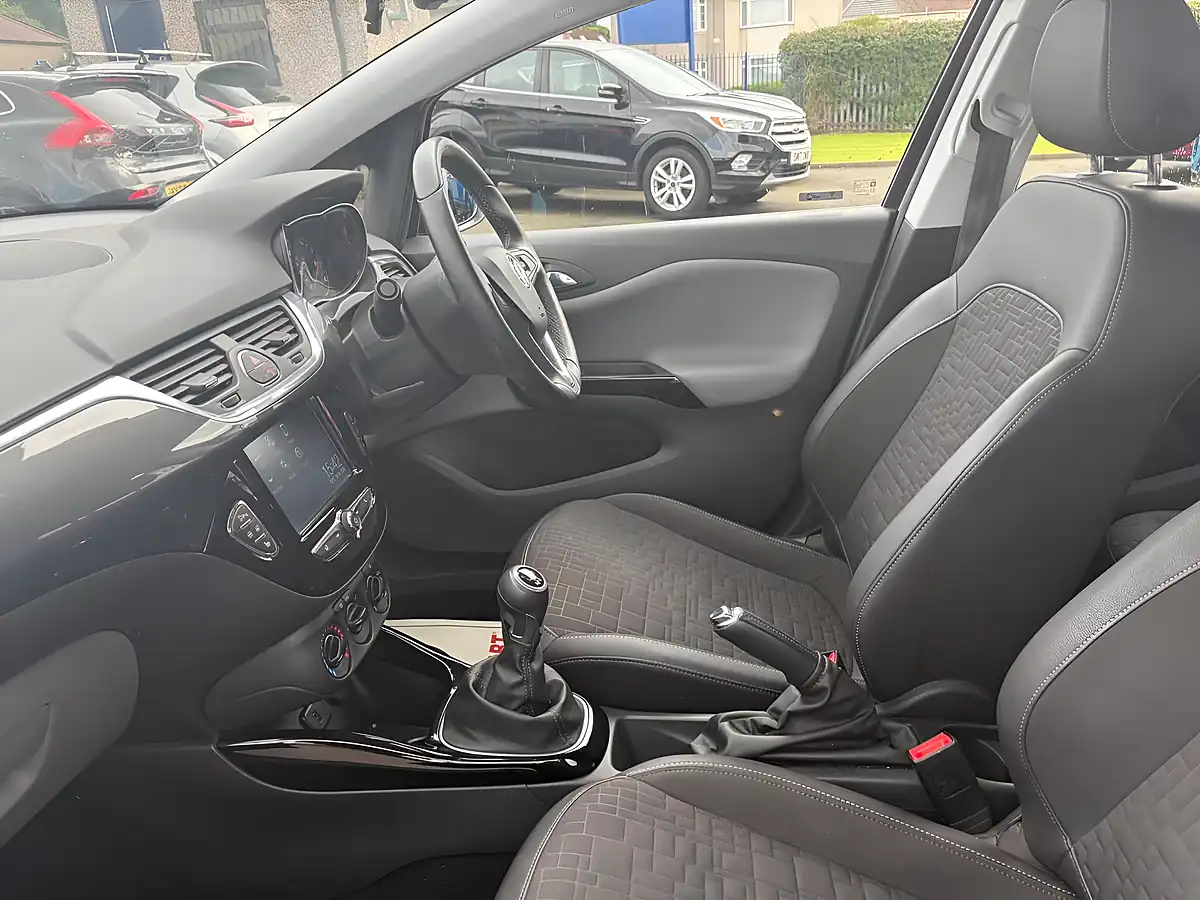 Used 2017 Vauxhall Corsa Se Black - Interior and Exterior details 17