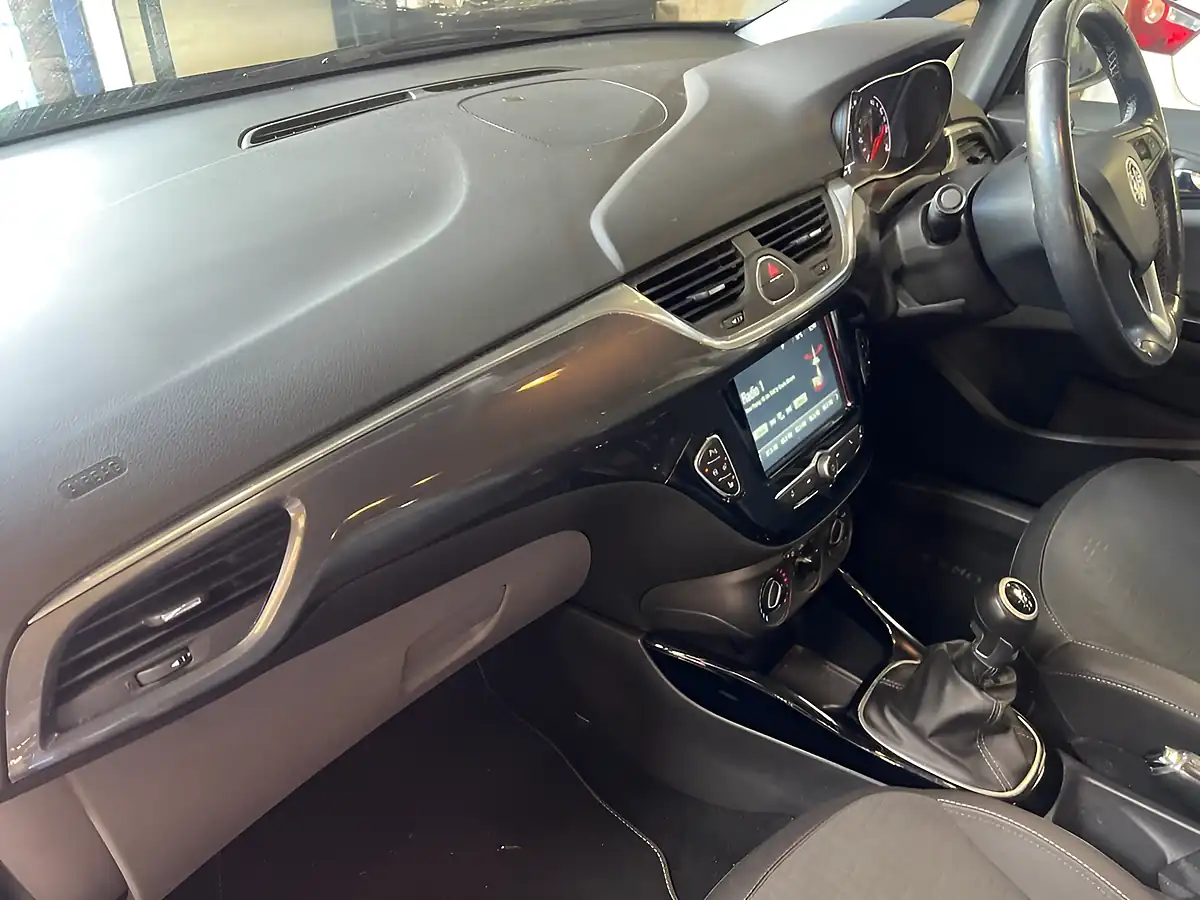 Used 2017 Vauxhall Corsa Se Blue - Interior and Exterior details 12