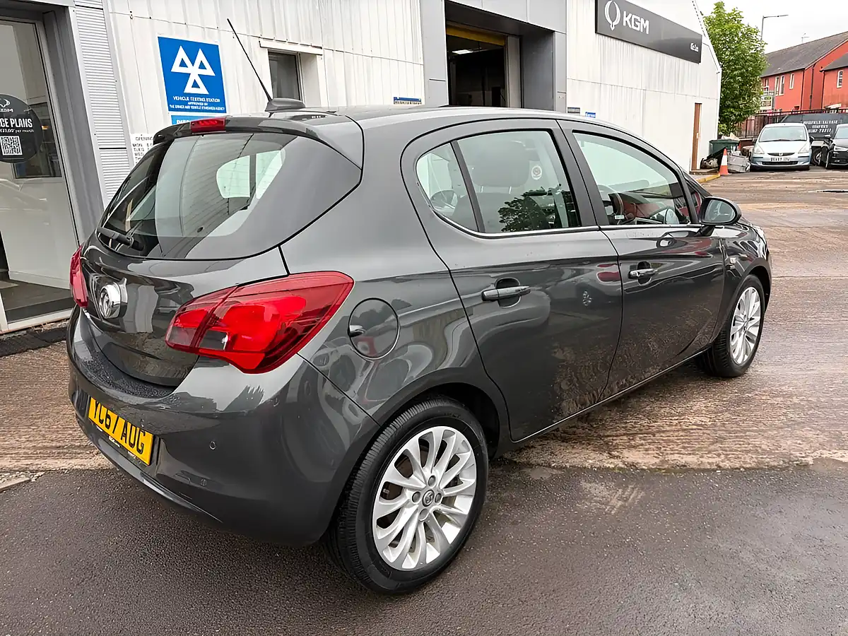 Used 2017 Vauxhall Corsa Se Grey - Interior and Exterior details 8