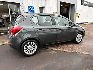 Used 2017 Vauxhall Corsa Se Grey - Interior and Exterior details 9