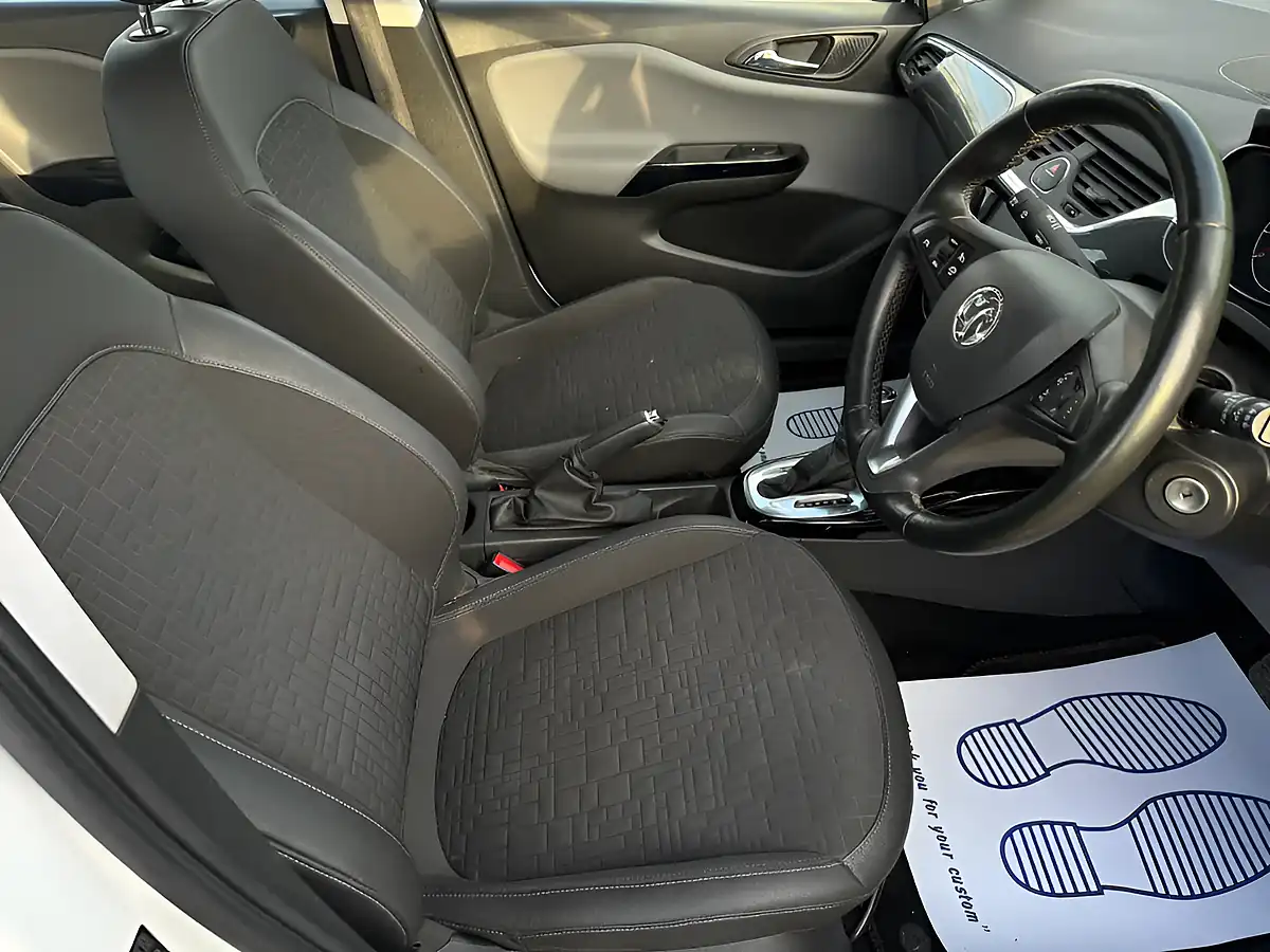 Used 2017 Vauxhall Corsa Se White - Interior and Exterior details 14
