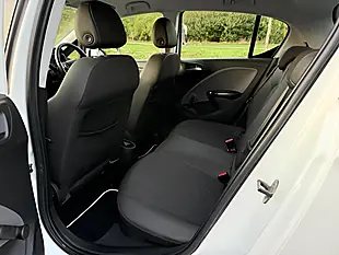 Used 2017 Vauxhall Corsa Se White - Interior and Exterior details 11