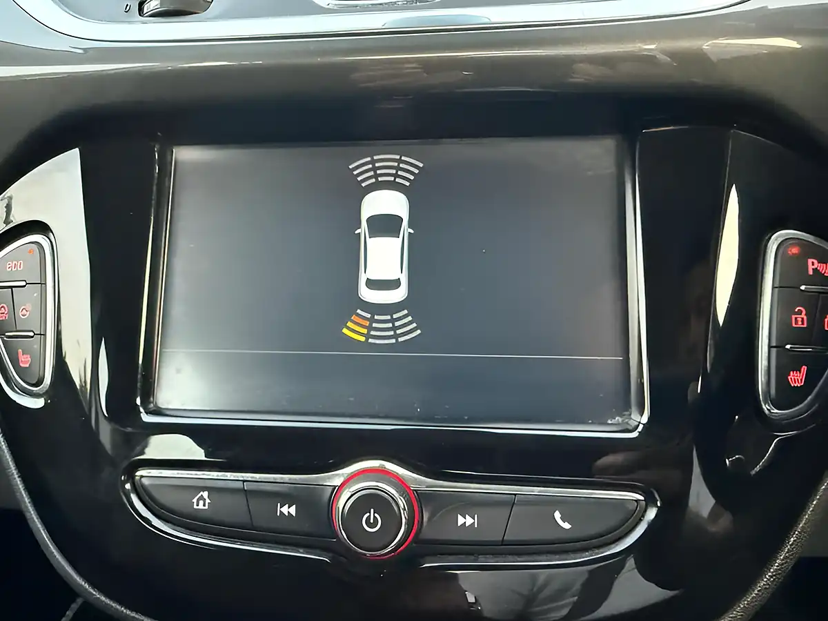 Used 2017 Vauxhall Corsa Se White - Interior and Exterior details 16