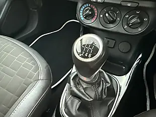 Used 2017 Vauxhall Corsa Se White - Interior and Exterior details 18