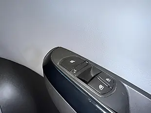 Used 2017 Vauxhall Corsa Se White - Interior and Exterior details 19