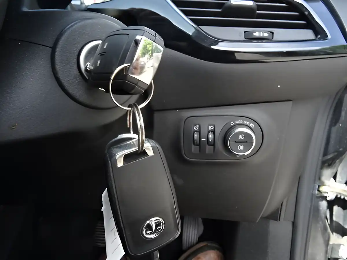 Used 2017 Vauxhall Corsa Sri Black - Interior and Exterior details 20