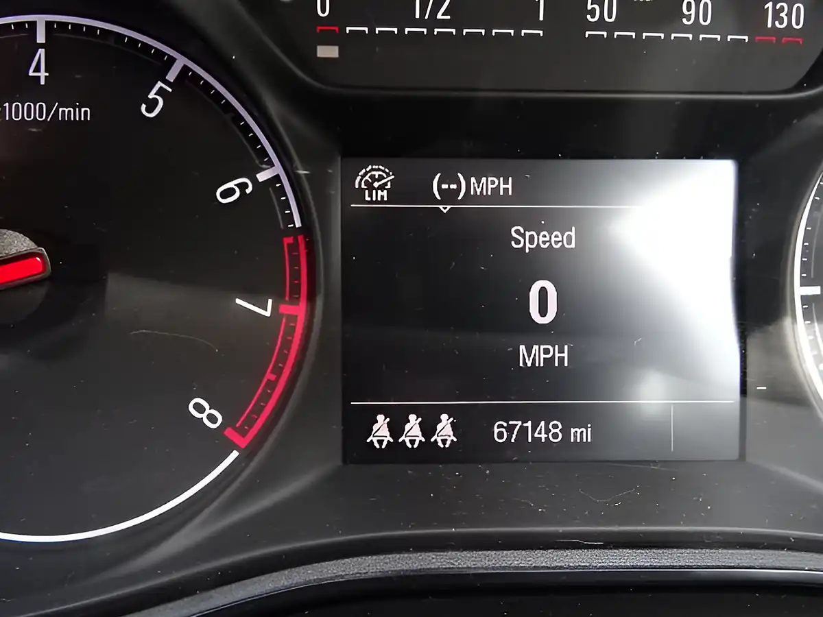 Used 2017 Vauxhall Corsa Sri Black - Interior and Exterior details 6