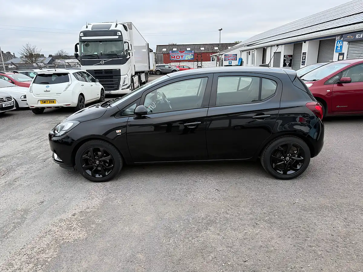 Used 2017 Vauxhall Corsa Sri Black - Interior and Exterior details 6