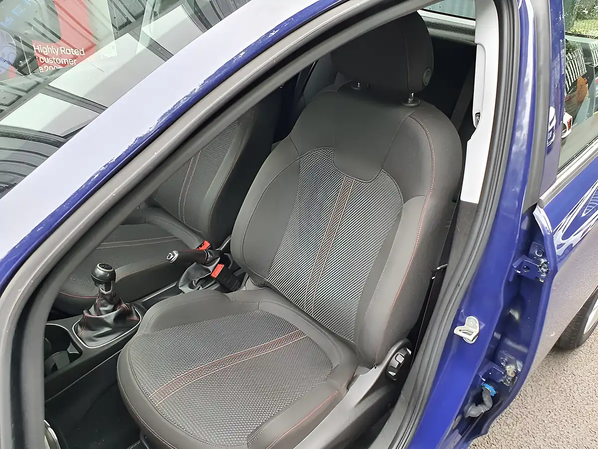 Used 2017 Vauxhall Corsa Sri Blue - Interior and Exterior details 15