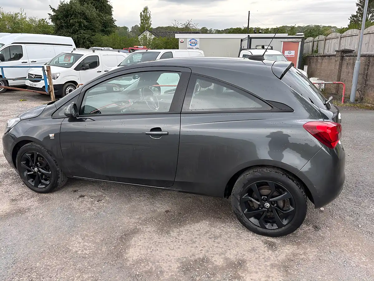 Used 2017 Vauxhall Corsa Sri Grey - Interior and Exterior details 7