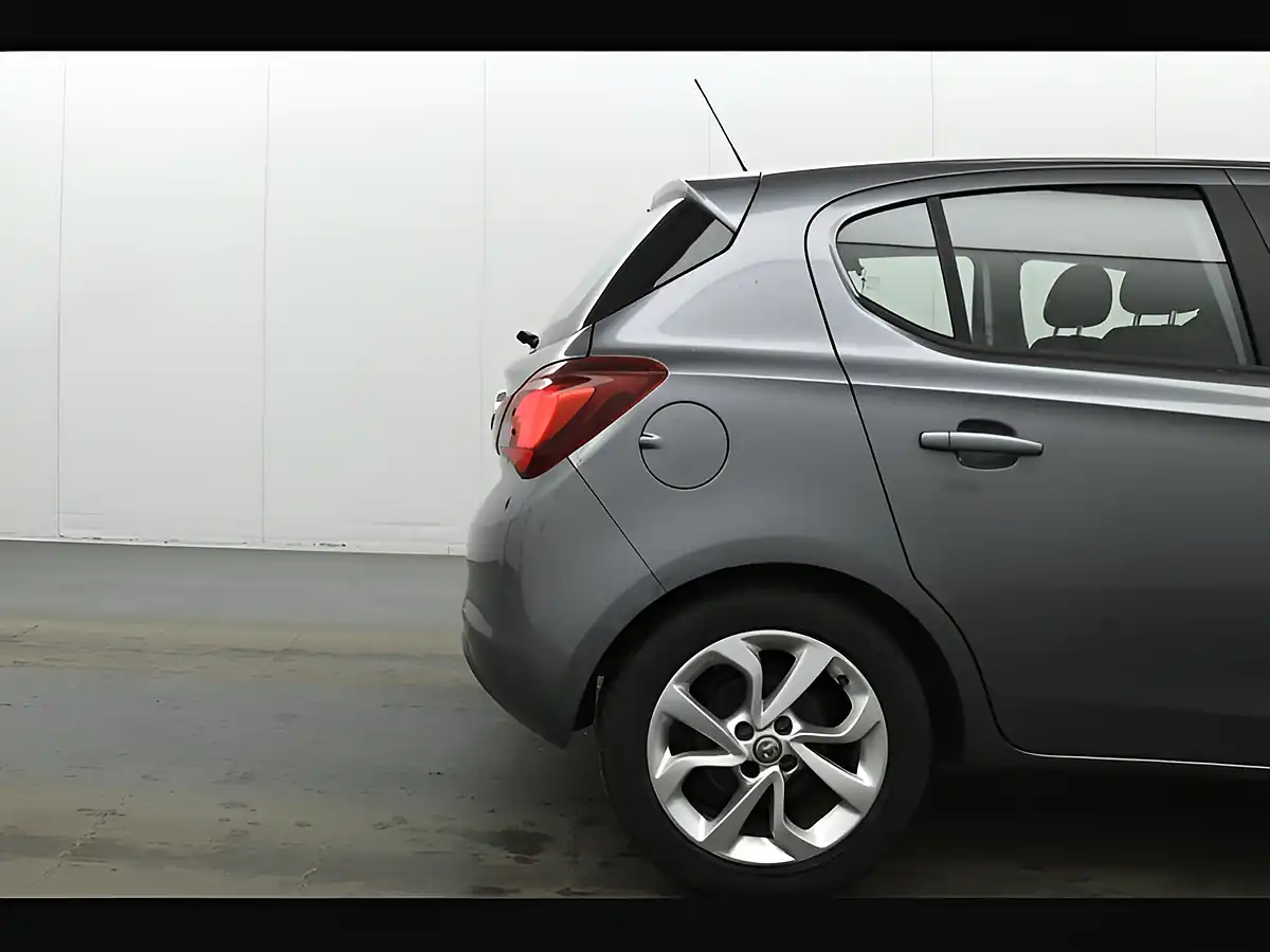 Used 2017 Vauxhall Corsa Sri Grey - Interior and Exterior details 17