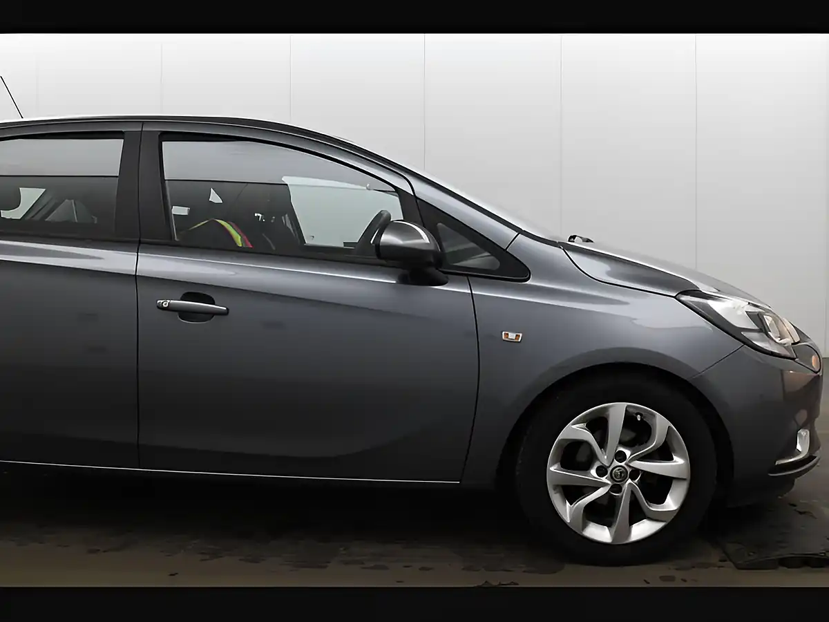 Used 2017 Vauxhall Corsa Sri Grey - Interior and Exterior details 19