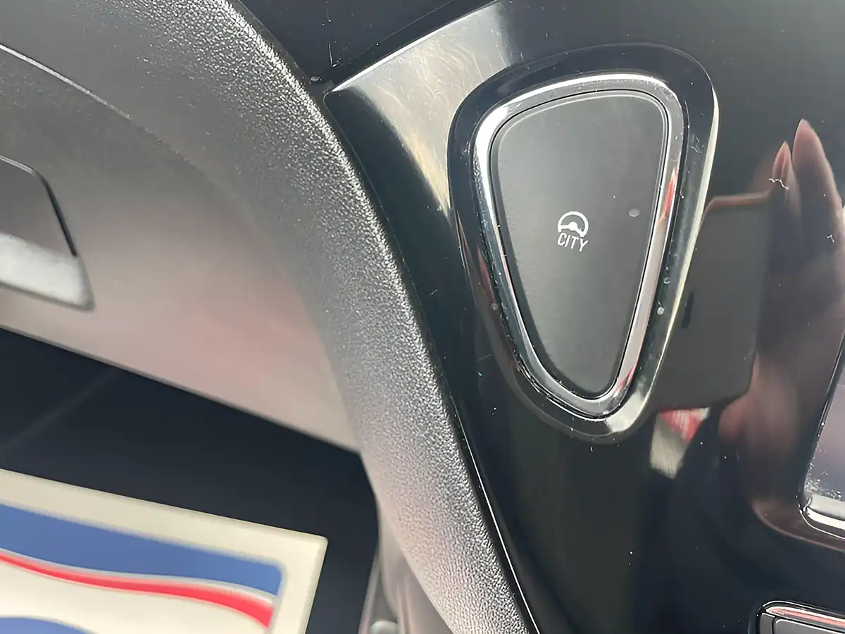 Used 2017 Vauxhall Corsa Sri Red - Interior and Exterior details 15
