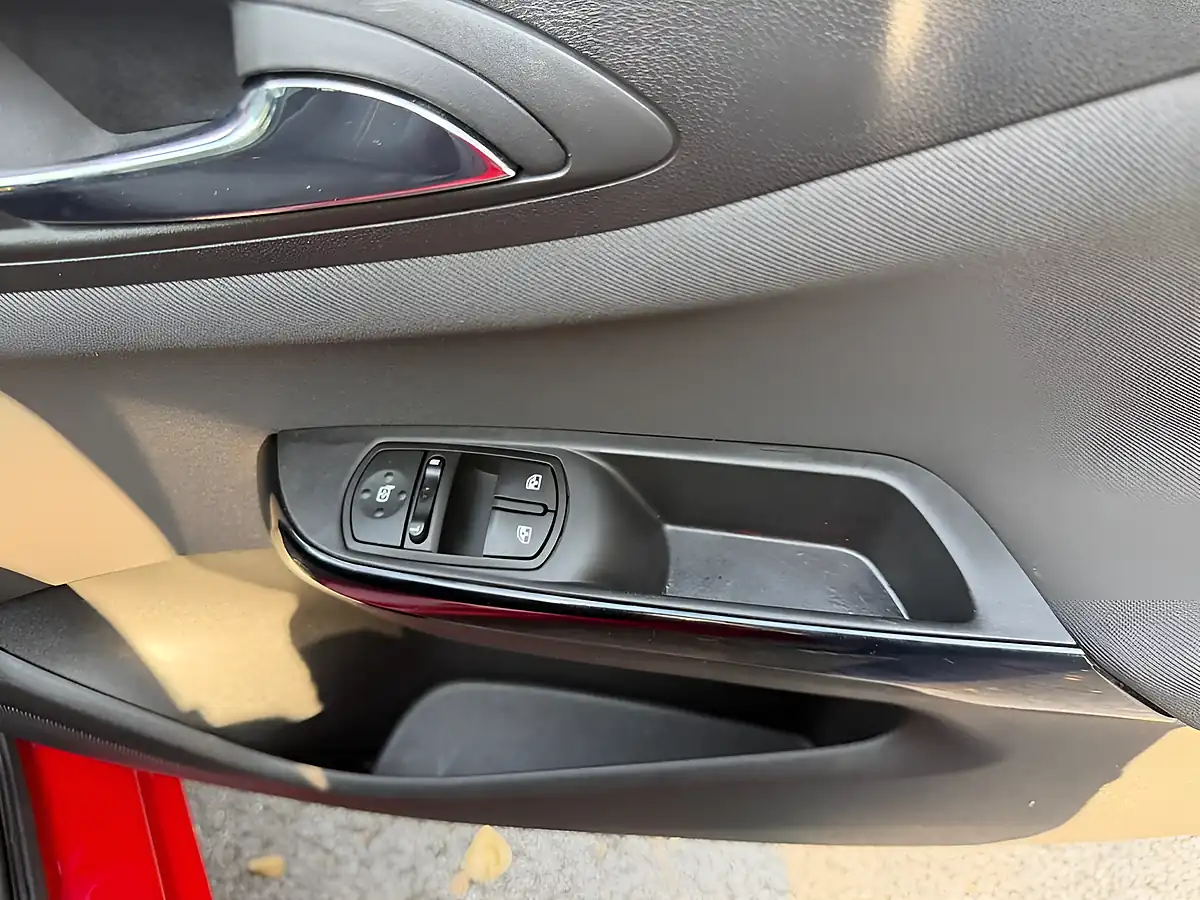 Used 2017 Vauxhall Corsa Sri Red - Interior and Exterior details 14