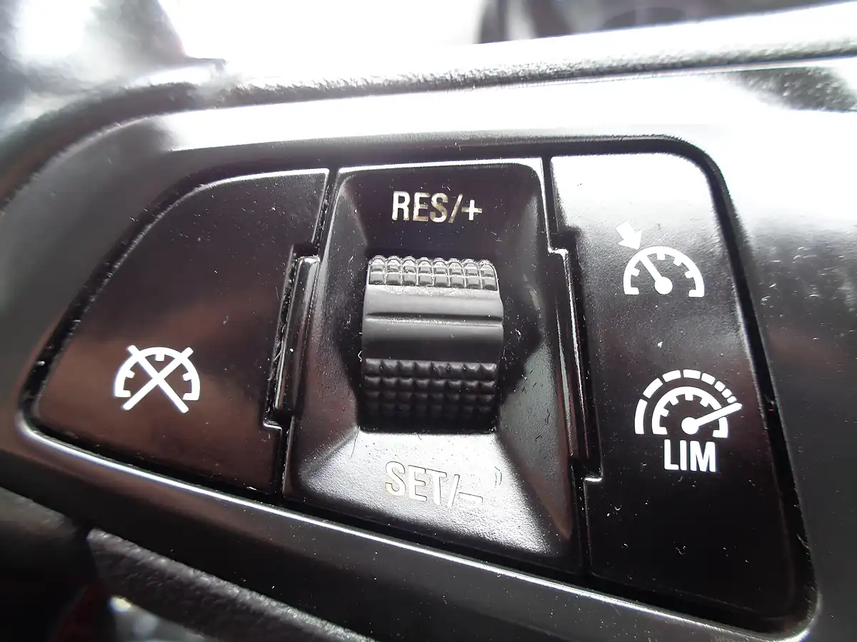 Used 2017 Vauxhall Corsa Sri Vx Line Red - Interior and Exterior details 17