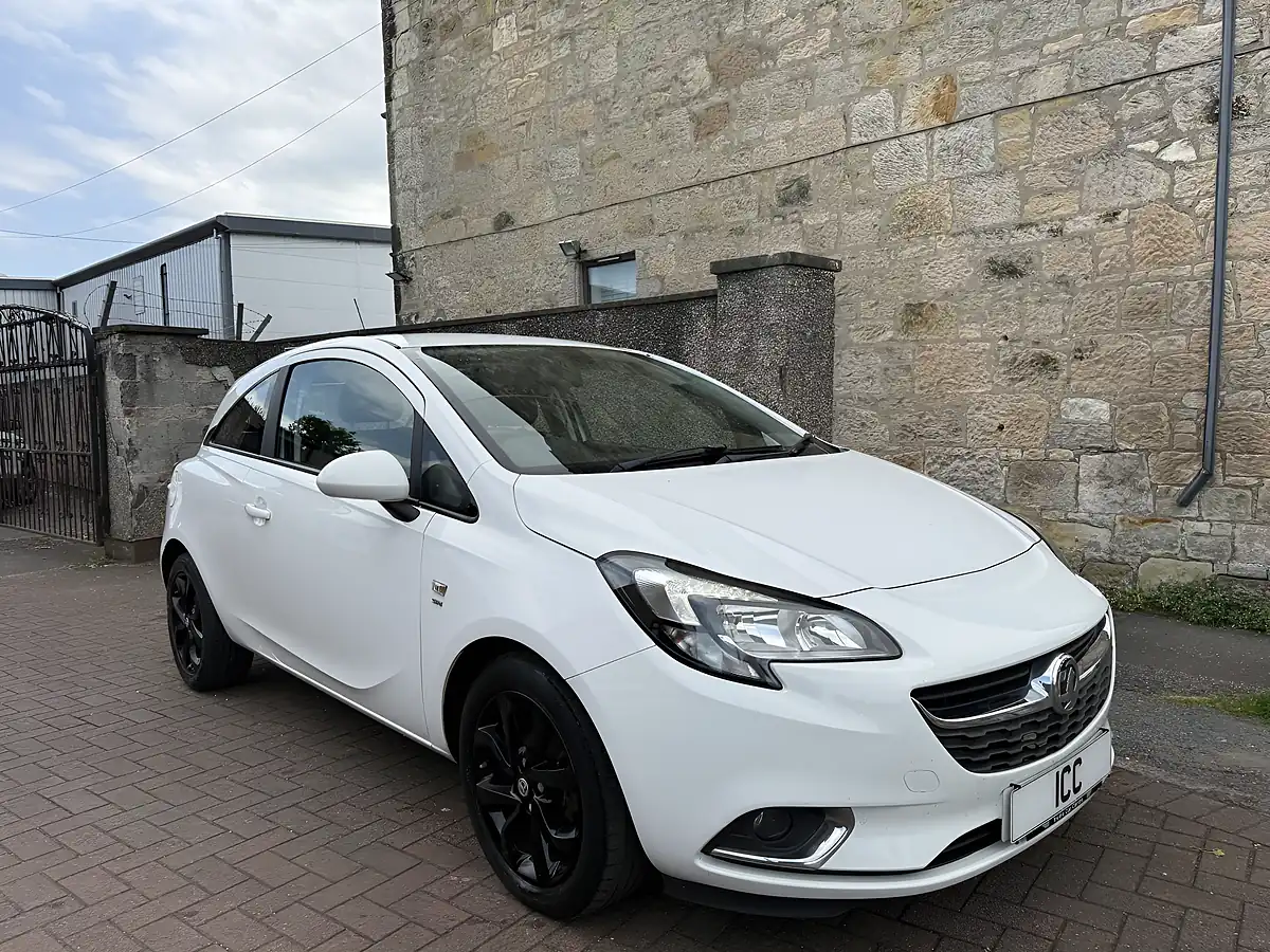 Used 2017 Vauxhall Corsa Sri White - Interior and Exterior details 6