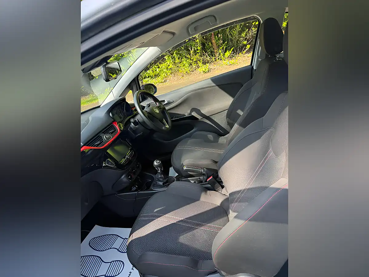 Used 2017 Vauxhall Corsa Sri White - Interior and Exterior details 9