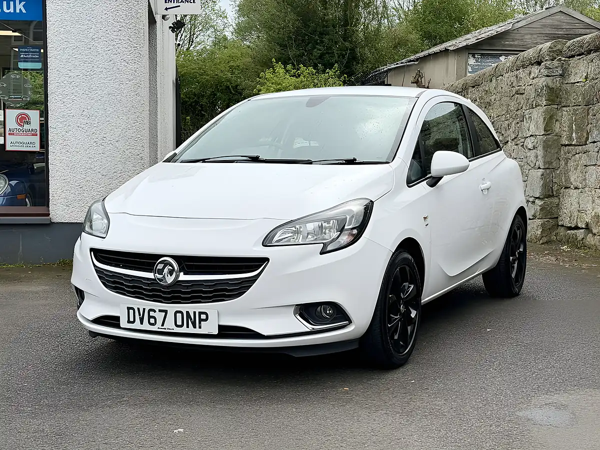 Used 2017 Vauxhall Corsa Sri White - Interior and Exterior details 10