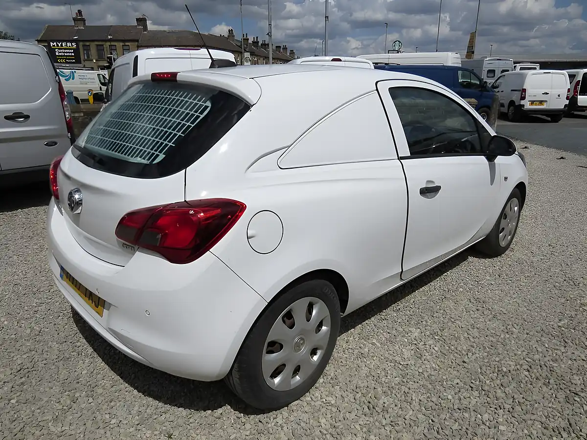Used 2017 Vauxhall Corsa Van Car Derived Van L1 H1 White - Interior and Exterior details 6