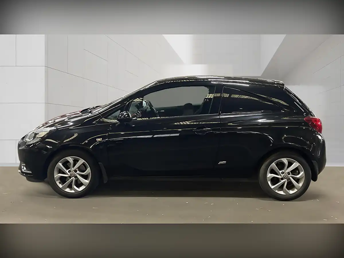 Used 2017 Vauxhall Corsa Van Sportive Black - Interior and Exterior details 5