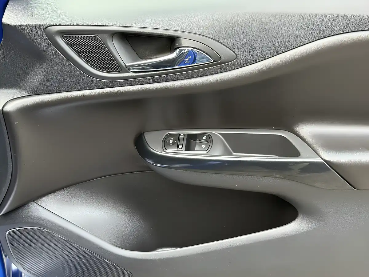 Used 2017 Vauxhall Corsa Vxr Blue - Interior and Exterior details 18