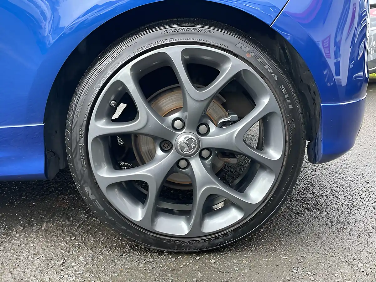 Used 2017 Vauxhall Corsa Vxr Blue - Interior and Exterior details 5