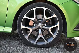 Used 2017 Vauxhall Corsa Vxr Green - Interior and Exterior details 14