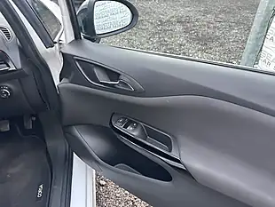 Used 2017 Vauxhall Corsa White Edition White - Interior and Exterior details 11