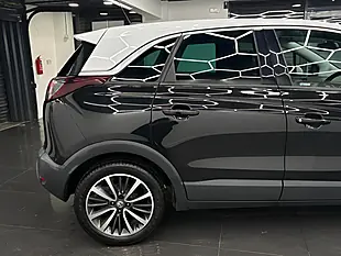 Used 2017 Vauxhall Crossland X Elite Black - Interior and Exterior details 14