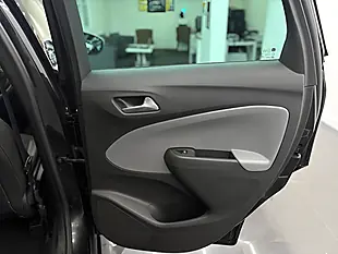 Used 2017 Vauxhall Crossland X Elite Black - Interior and Exterior details 15