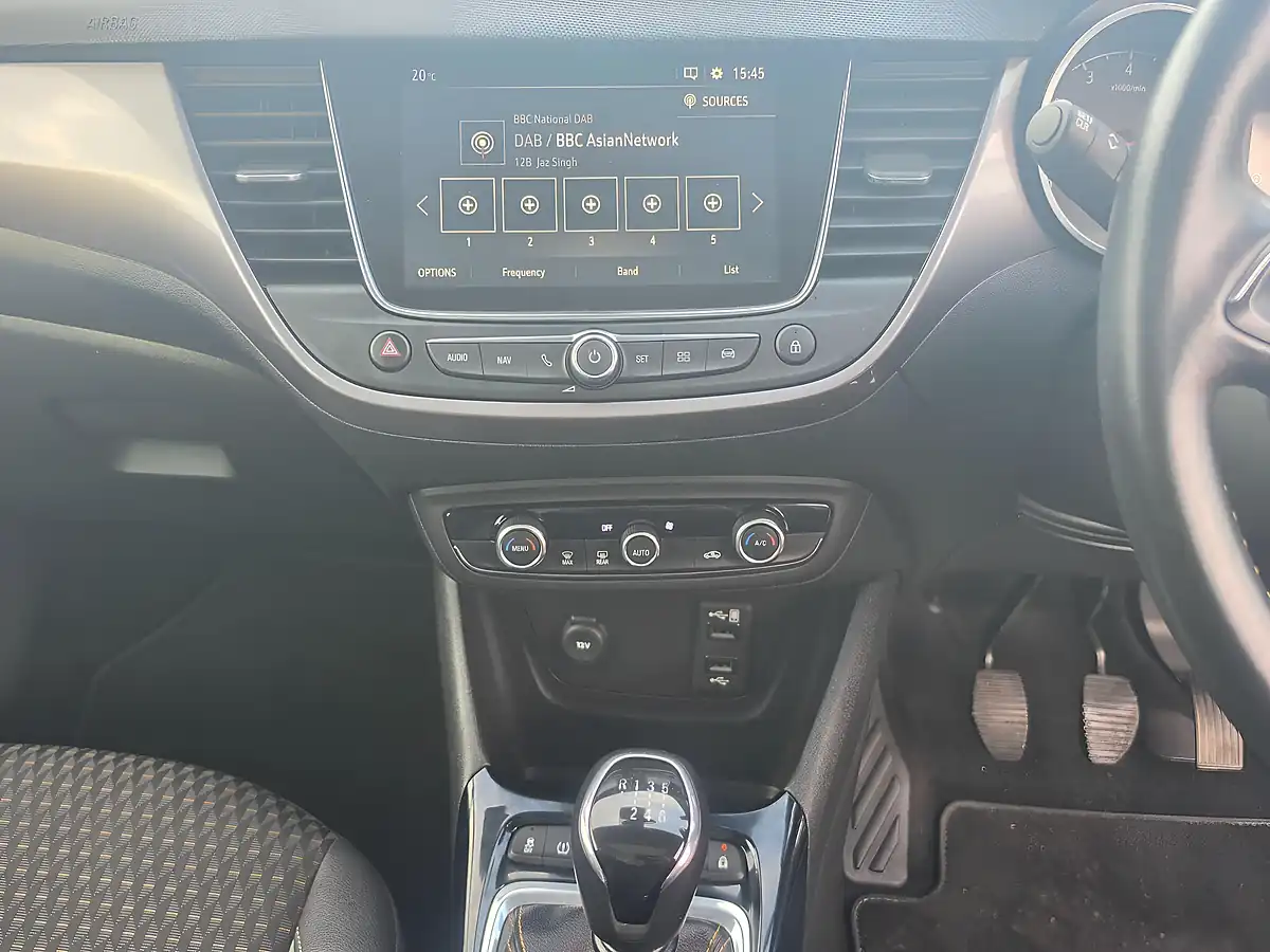 Used 2017 Vauxhall Crossland X Elite Nav Grey - Interior and Exterior details 10